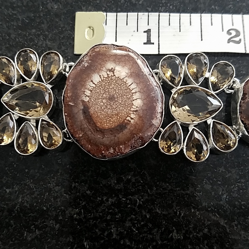 Gorgeous Statement Bracelet - image 5